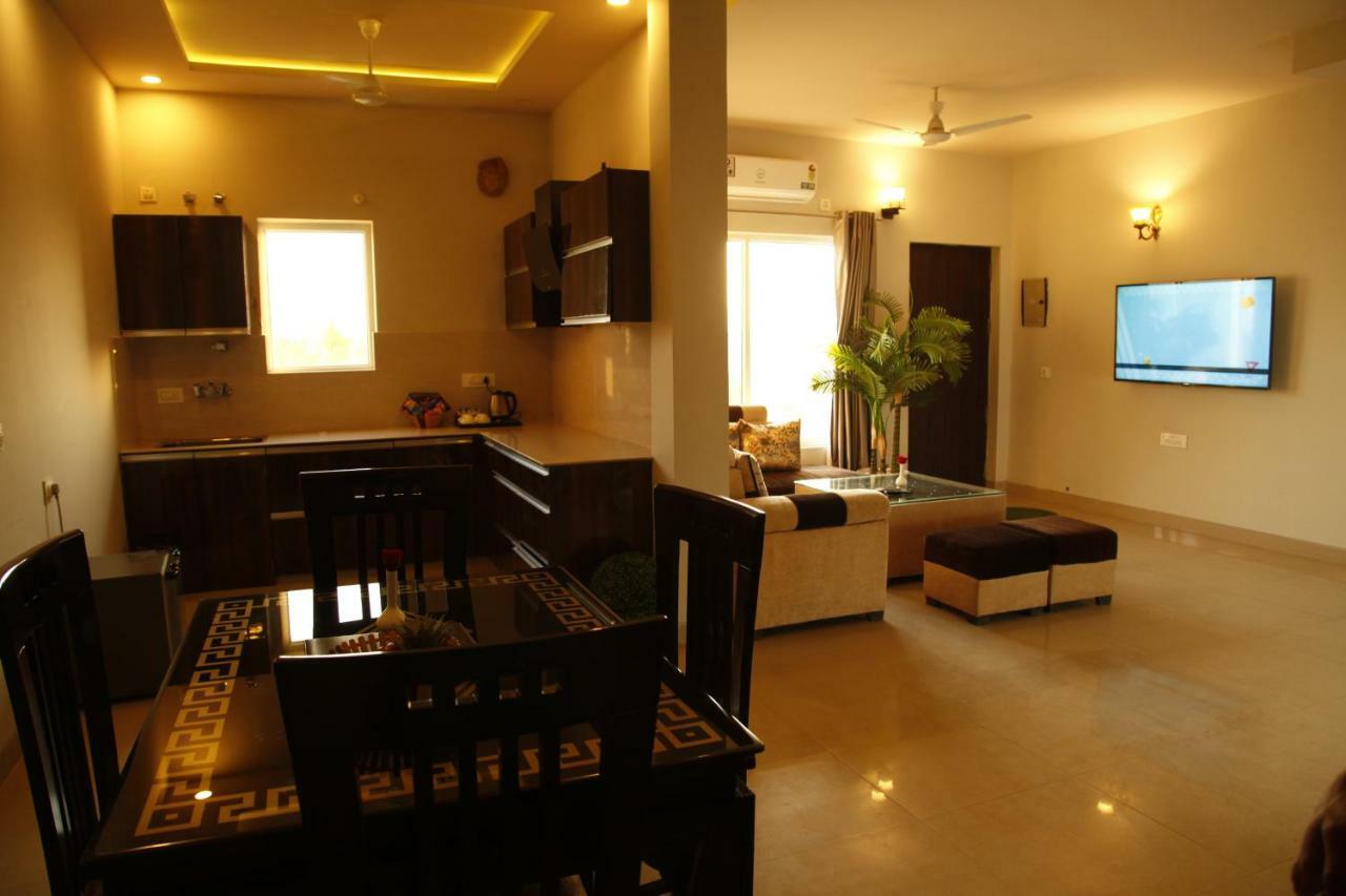 Anandam Clarks Inn Suites Vrindāvan מראה חיצוני תמונה